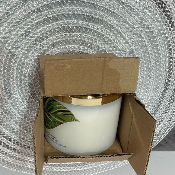 BBW Watermelon and Wild Mint 3 Wick Candle NWT - Picture 5 of 5